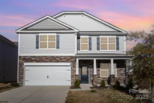 6020 Fort Bend Dr, Charlotte, NC 28214 - Photo 1