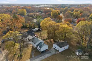 2708 Johnny Reb Ln, Charlotte, NC 28273 - Photo 1