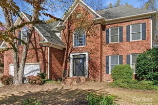 12439 Oakbriar Ln, Charlotte, NC 28273 - Photo 1