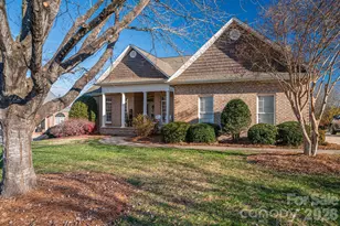 2616 Nicklaus Ct NE, Conover, NC 28613 - Photo 1