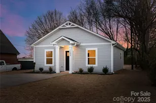 1822 Wilson W Lee Blvd, Statesville, NC 28677 - Photo 1