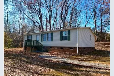 3355 Stony Brook Circle, Newton, NC 28658 - Photo 1