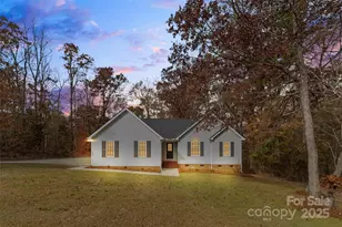 490 Rutledge Dr, Catawba, SC 29704 - Photo 1