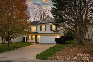 528 River View Dr, Lowell, NC 28098 - Photo 1