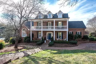 501 Maymont Dr, Cramerton, NC 28032 - Photo 1
