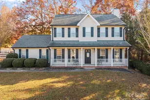 135 Shade Tree Cir, Fort Mill, SC 29715 - Photo 1