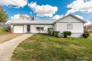 82 Morgan St, Canton, NC 28716 - Photo 1