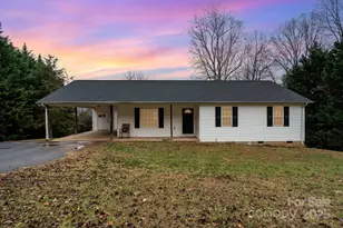 1820 Cline Pl, Lenoir, NC 28645 - Photo 1