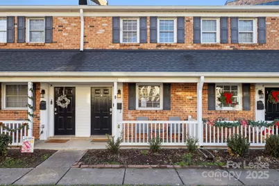 1318 Green Oaks Lane, Charlotte, NC 28205 - Photo 1