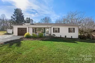 5645 Sandhurst Rd, Hickory, NC 28602 - Photo 1