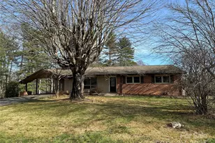 2 Star Ln, Hendersonville, NC 28791 - Photo 1