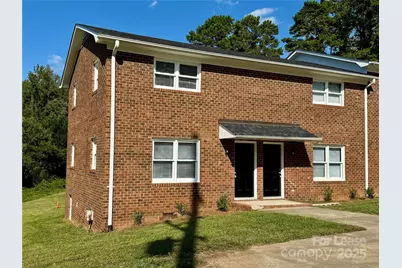 916 W 5th Avenue #C, Lexington, NC 27292 - Photo 1