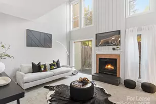 7925 Charter Oak Ln, Charlotte, NC 28226 - Photo 1