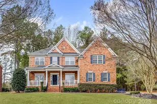 16645 Turtle Point Rd, Charlotte, NC 28278 - Photo 1