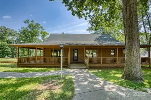 993 Jackson Rd, Fort Lawn, SC 29714 - Photo 1