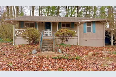 495 Armstrong Avenue, Hendersonville, NC 28739 - Photo 1