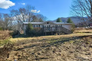 11 River Meadow Dr, Swannanoa, NC 28778 - Photo 1