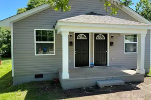 728 Pine St, Lincolnton, NC 28092 - Photo 1