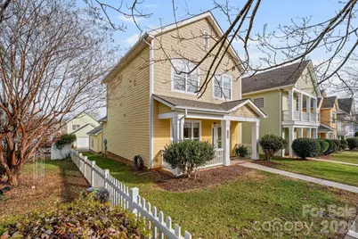 115 E Decatur Avenue, Mooresville, NC 28117 - Photo 1