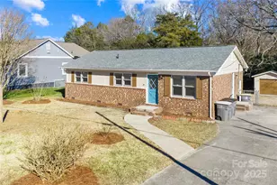 2405 Florida Ave, Kannapolis, NC 28083 - Photo 1