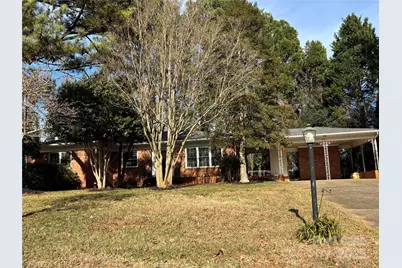 818 Ferndale Drive, Statesville, NC 28677 - Photo 1