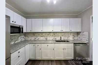 204 N Laurel Avenue #5D, Charlotte, NC 28207 - Photo 1