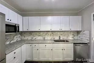 204 N Laurel Ave, Charlotte, NC 28207 - Photo 1