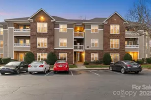 9709 Campus Walk Ln, Charlotte, NC 28262 - Photo 1