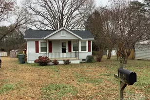 310 S Vine St, Gastonia, NC 28052 - Photo 1