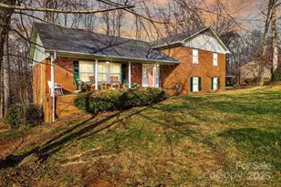 418 Woodcrest Ln, Albemarle, NC 28001 - Photo 1