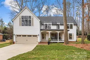 4808 Crooked Oak Ln, Charlotte, NC 28226 - Photo 1