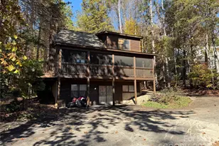 584 Chatuge Village Cir, Hayesville, NC 28904 - Photo 1