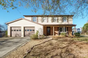 11338 Smoke Tree Ln, Charlotte, NC 28226 - Photo 1