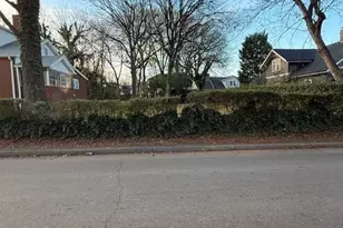 321 Campus St, Charlotte, NC 28216 - Photo 1