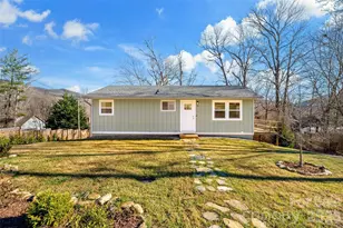 29 Alexander St, Black Mountain, NC 28711 - Photo 1