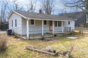 398 Sand Hill Rd, Asheville, NC 28806 - Photo 1