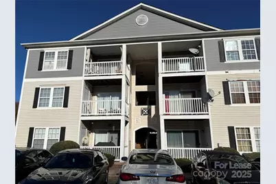 938 Plaza Walk Drive, Charlotte, NC 28215 - Photo 1
