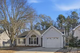 3028 Westwinds Ct, Charlotte, NC 28214 - Photo 1