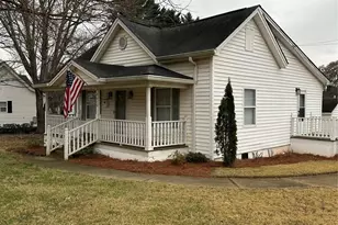 816 Catawba St, Belmont, NC 28012 - Photo 1