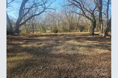100 N 8th Avenue, Maiden, NC 28650 - Photo 1