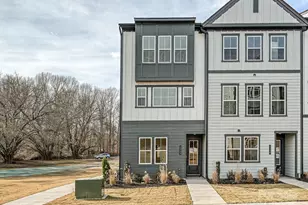 1343 Sandstar Ln, Charlotte, NC 28226 - Photo 1