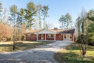 290 Crabapple Hill Ln, Hendersonville, NC 28792 - Photo 1