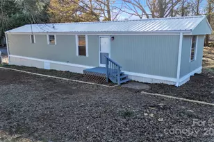 4179 Deerfield Dr, Maiden, NC 28650 - Photo 1