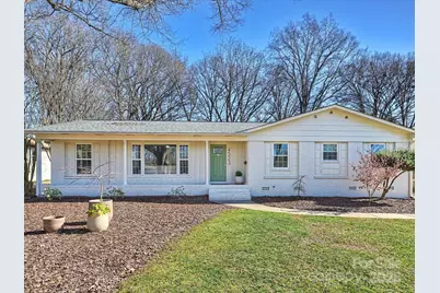 4523 Carriage Drive Circle, Charlotte, NC 28205 - Photo 1