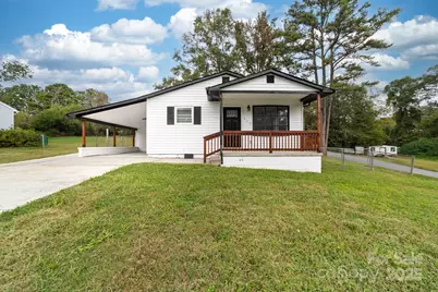 317 E Louisiana Avenue, Bessemer City, NC 28016 - Photo 1