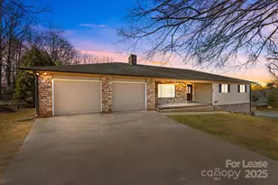 130 Boulder Dr, Lincolnton, NC 28092 - Photo 1