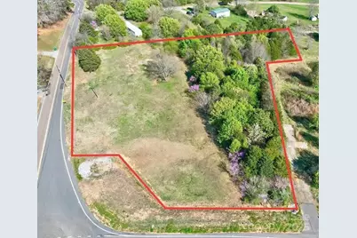 114 Lakeview Drive, Blacksburg, SC 29702 - Photo 1