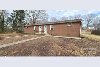804 3rd Avenue SW, Conover, NC 28613 - Photo 1