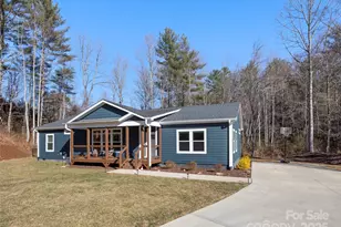 263 Moss Hl Dr, Hendersonville, NC 28792 - Photo 1