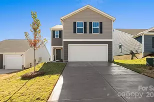 58 Caroline Vly Ln, Hendersonville, NC 28792 - Photo 1